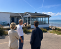 Consultant working with a restaurant management team during an on-site improvement